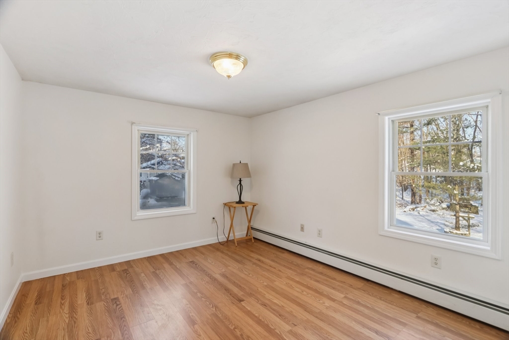 6 George Street Auburn, MA 01501 - Photo 12 of 33