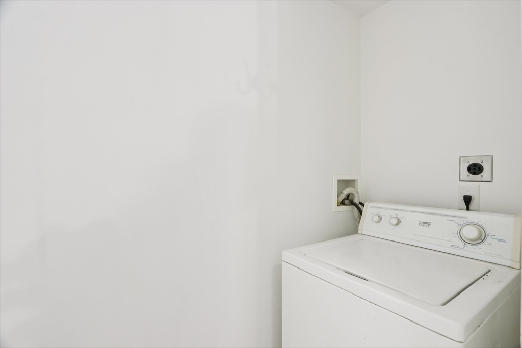 6 George Street Auburn, MA 01501 - Photo 17 of 33