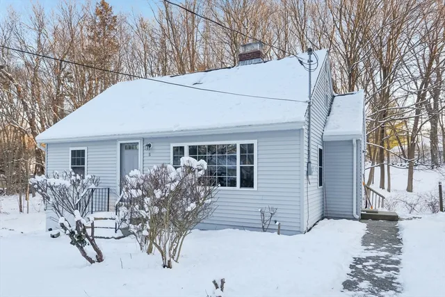 $469,000 | 6 George Street, Auburn, MA 01501