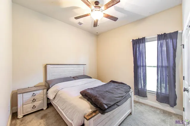 $330,000 | 396 Highland Oaks Avenue, Gray, LA 70359