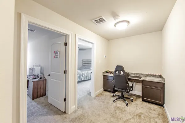 $320,000 | 396 Highland Oaks Avenue, Gray, LA 70359