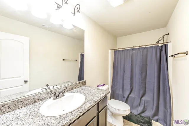 $330,000 | 396 Highland Oaks Avenue, Gray, LA 70359