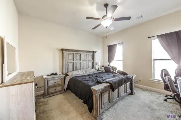 $320,000 | 396 Highland Oaks Avenue, Gray, LA 70359