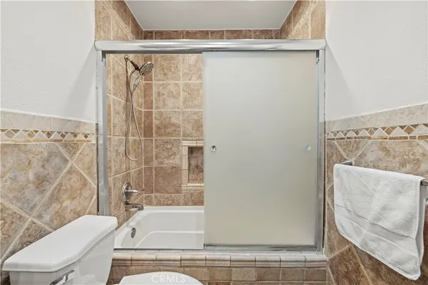 $689,000 | 8601 Sunland Boulevard, Unit 37, Sun Valley, CA 91352