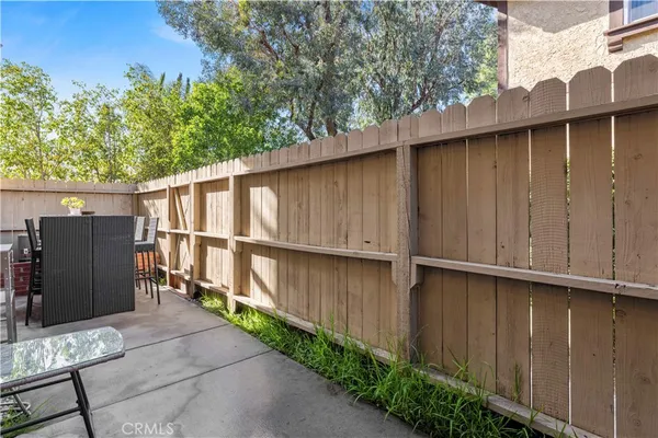 $689,000 | 8601 Sunland Boulevard, Unit 37, Sun Valley, CA 91352
