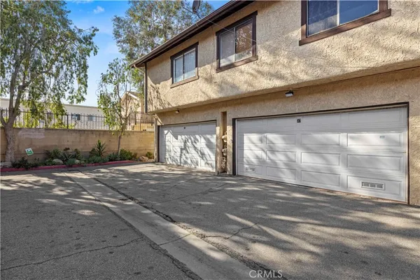 $689,000 | 8601 Sunland Boulevard, Unit 37, Sun Valley, CA 91352