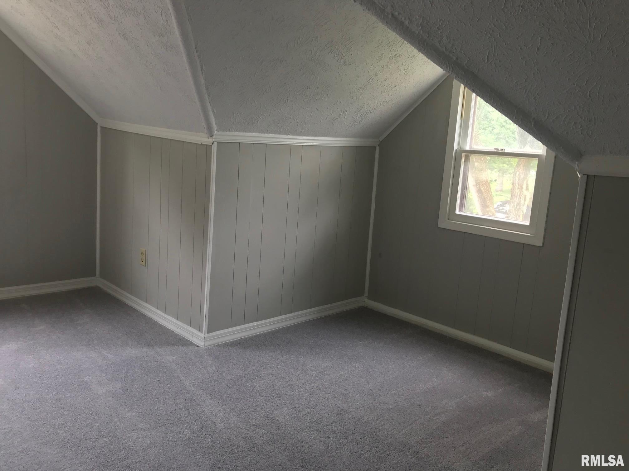 2101 East Buchanan Street Springfield, IL 62703 - Photo 25 of 30 Gallery Image 25