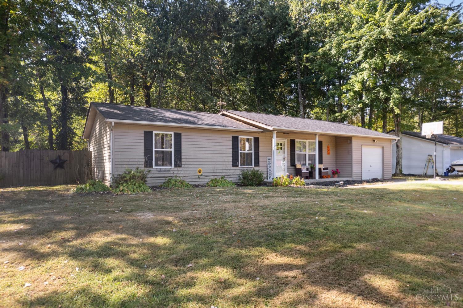 331 Spring Grove Drive Georgetown, OH 45121 - Photo 3 of 32 Gallery Image 3