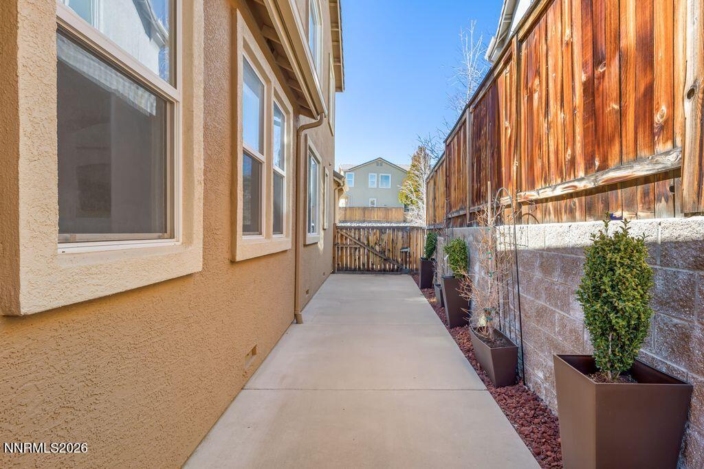 2230 Peavine Creek Road Reno, NV 89523 - Photo 51 of 57 cjBrBOWA