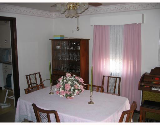 1328 Oakridge Road McDonald, PA 15057 - Photo 3 of 8 Dining Room. Formal diningroom with ceiling fan.