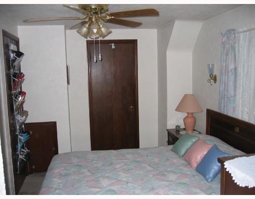 1328 Oakridge Road McDonald, PA 15057 - Photo 5 of 8 Other. Second bedroom. Full bath down hall.