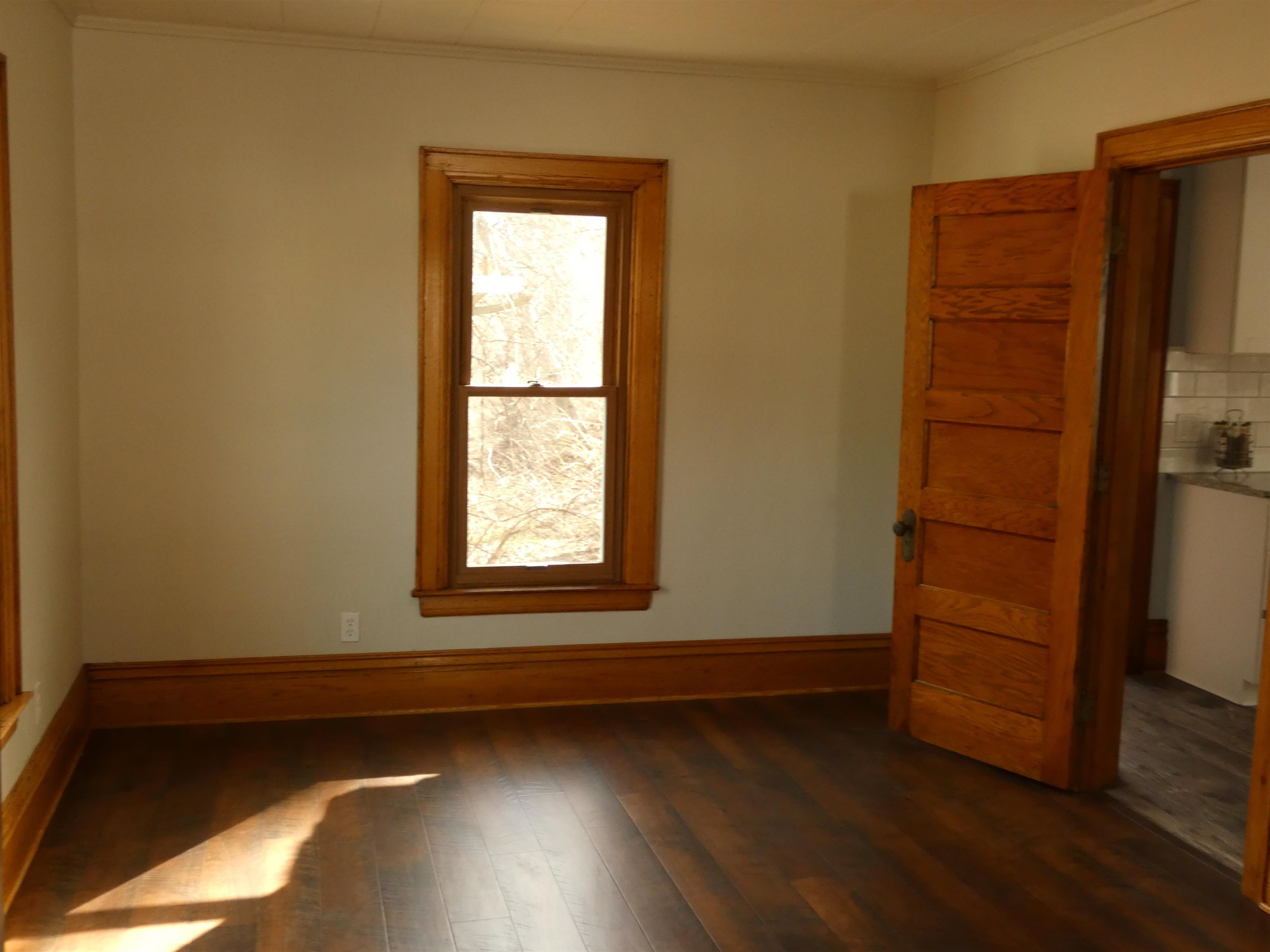 187 West Lafayette Street Romeo, MI 48065 - Photo 13 of 26 50101968-12.JPG