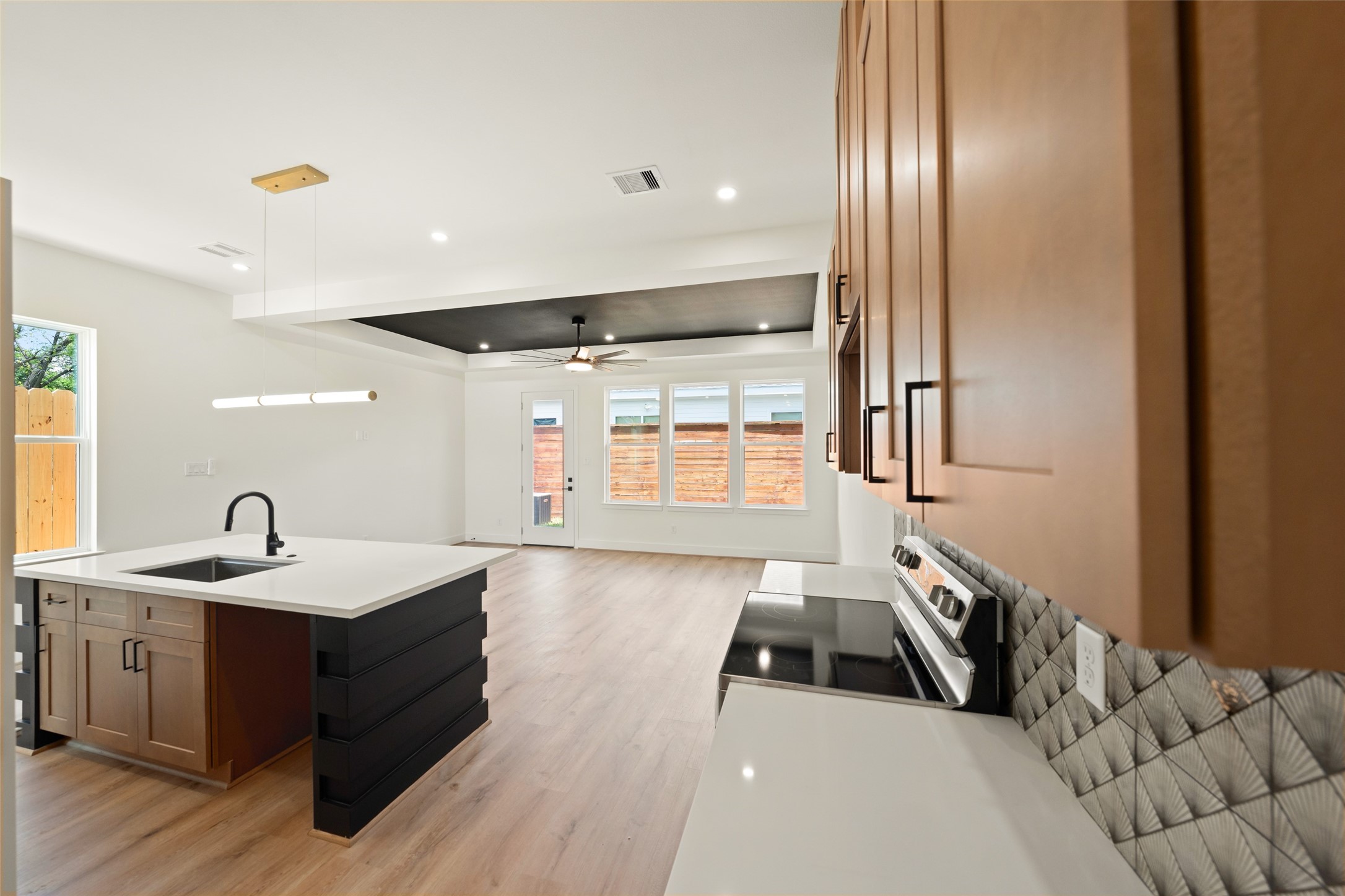 307 Quitman Street, Unit A Houston, TX 77009 - Photo 15 of 47