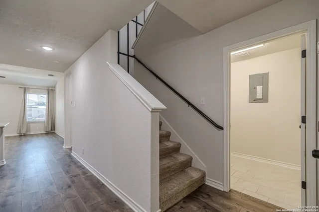 $2,400 | 9717 Baytown Coast, San Antonio, TX 78254