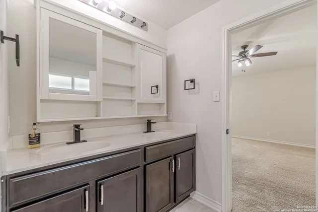 $2,400 | 9717 Baytown Coast, San Antonio, TX 78254