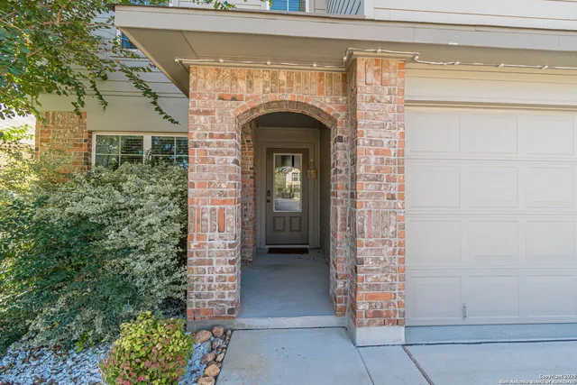 $2,400 | 9717 Baytown Coast, San Antonio, TX 78254