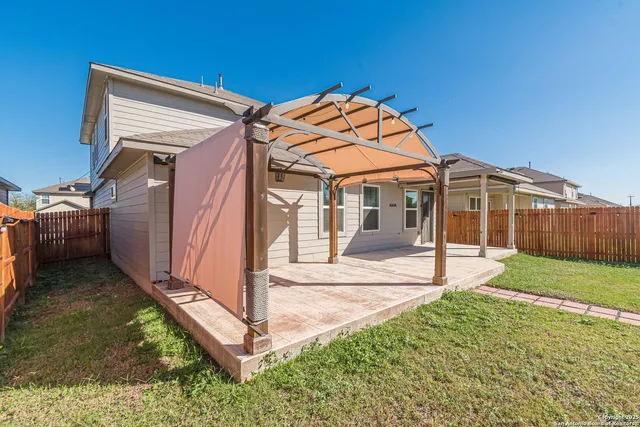 $2,400 | 9717 Baytown Coast, San Antonio, TX 78254