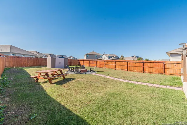 $2,400 | 9717 Baytown Coast, San Antonio, TX 78254