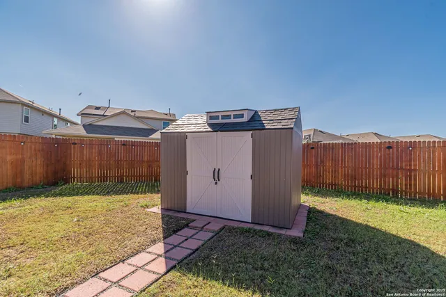 $2,400 | 9717 Baytown Coast, San Antonio, TX 78254