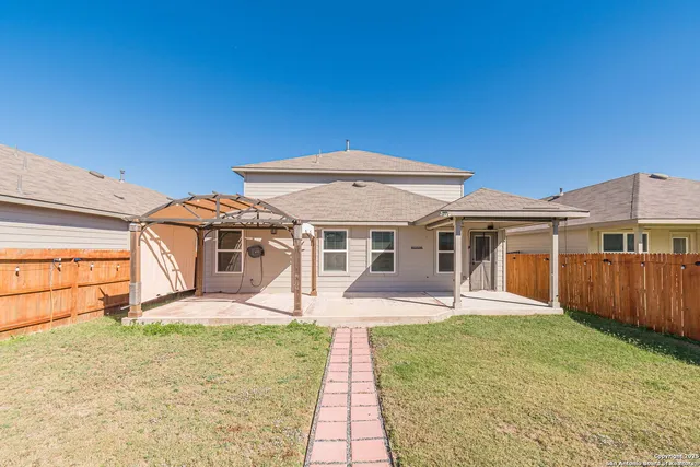 $2,400 | 9717 Baytown Coast, San Antonio, TX 78254