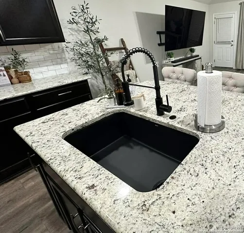 $2,400 | 9717 Baytown Coast, San Antonio, TX 78254