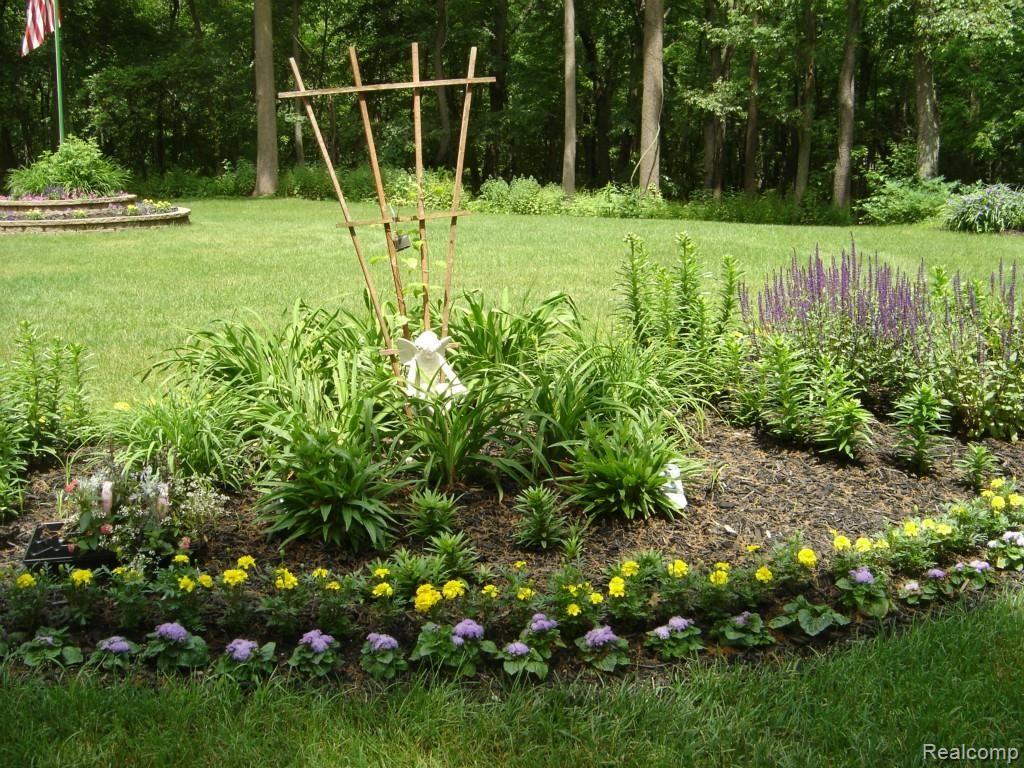 10425 Turnerwood Road Fenton, MI 48430 - Photo 21 of 21 DSC04949.jpg