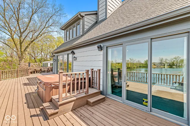 $1,150,000 | 3748 Bay Rd S Drive, Indianapolis, IN 46240