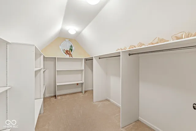 $1,150,000 | 3748 Bay Rd S Drive, Indianapolis, IN 46240