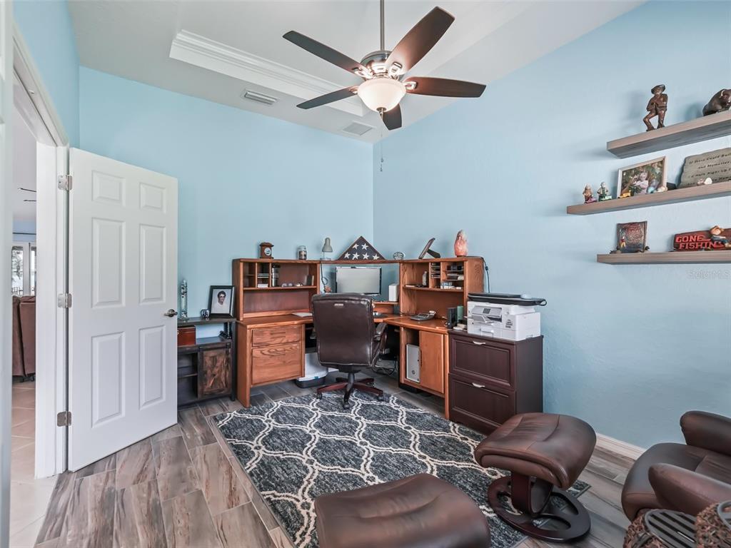 10285 Southeast Sunset Harbor Road Summerfield, FL 34491 - Photo 14 of 70 Gallery Image 14