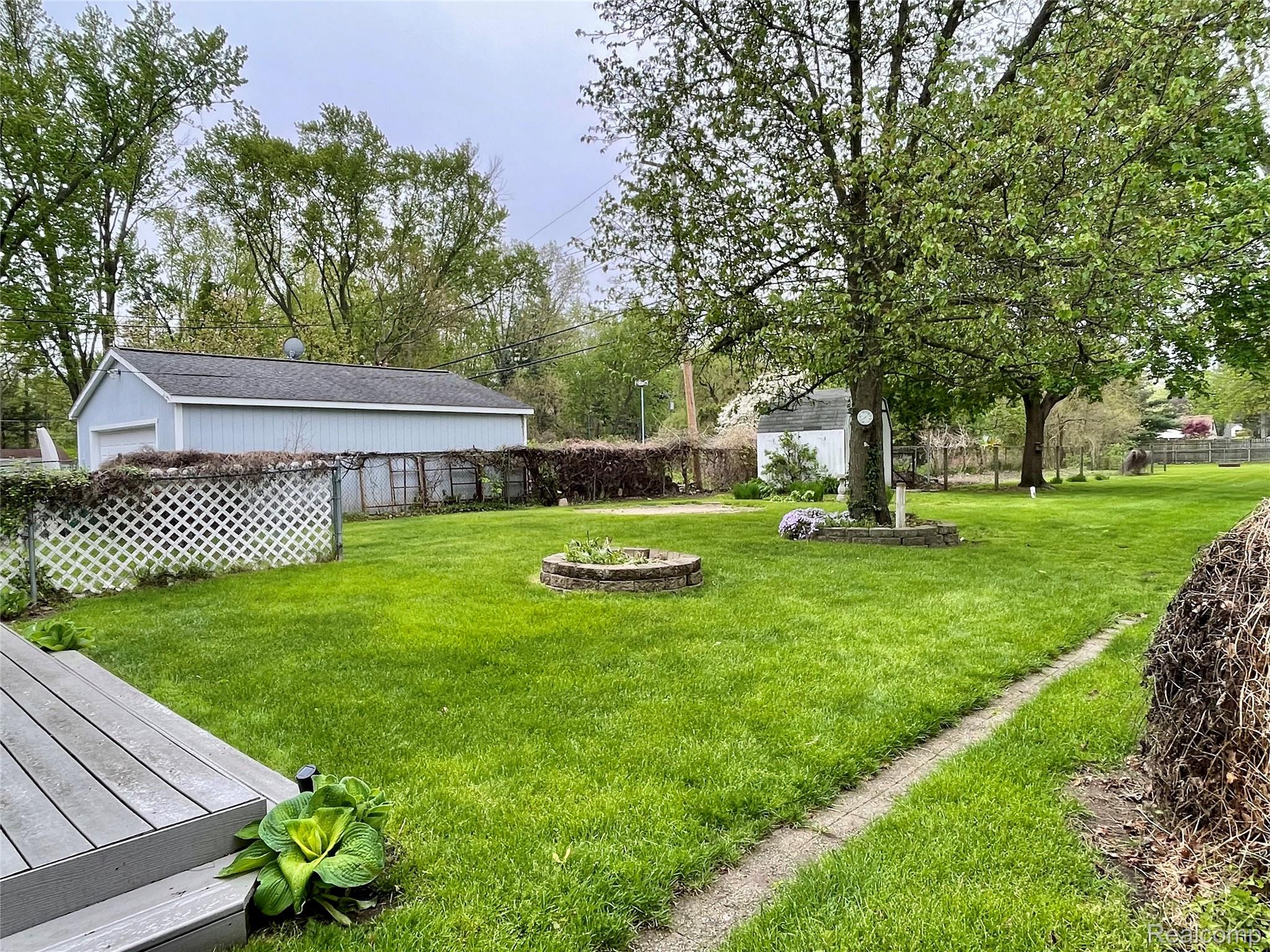 10444 Quirk Road Belleville, MI 48111 - Photo 28 of 35 IMG_5553.jpeg