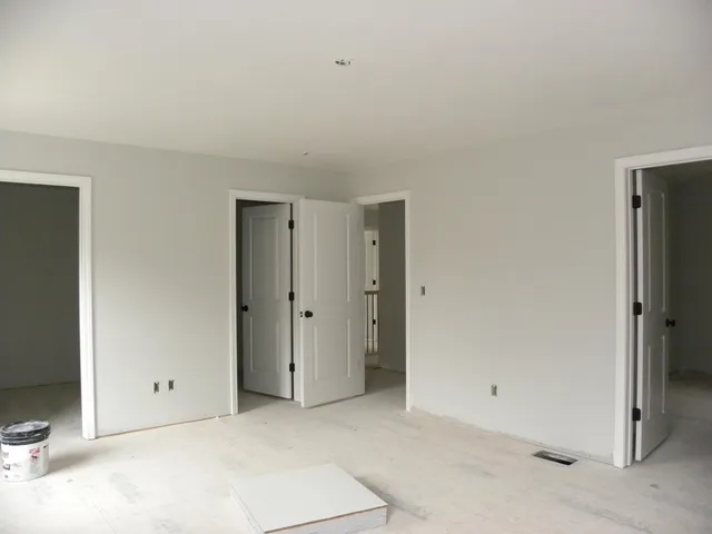 $789,900 | 304 Karatzas Avenue, Unit LOT 1, Manchester, NH 03104