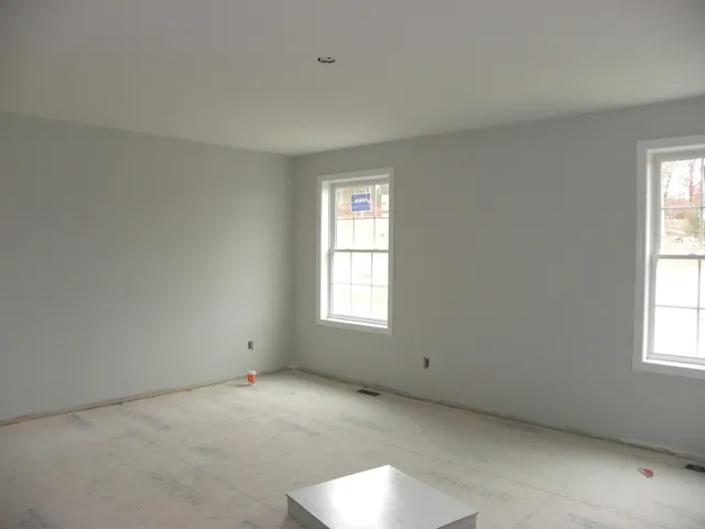 $789,900 | 304 Karatzas Avenue, Unit LOT 1, Manchester, NH 03104