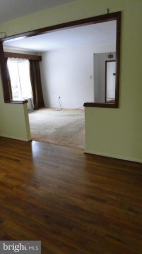 6820 Briscoe Turn Road Owings, MD 20736 - Photo 4 of 10 Living Room