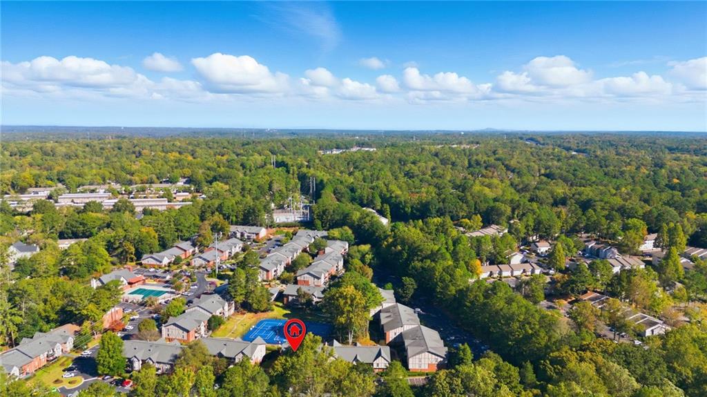 6851 Roswell Road, Unit J14 Sandy Springs, GA 30328 - Photo 32 of 41