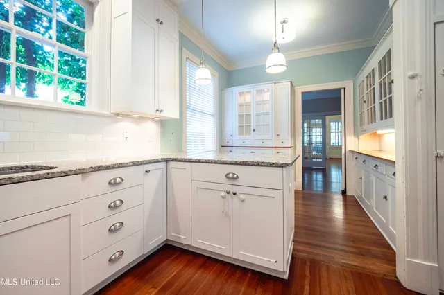 $459,000 | 829 Belhaven Street, Jackson, MS 39202