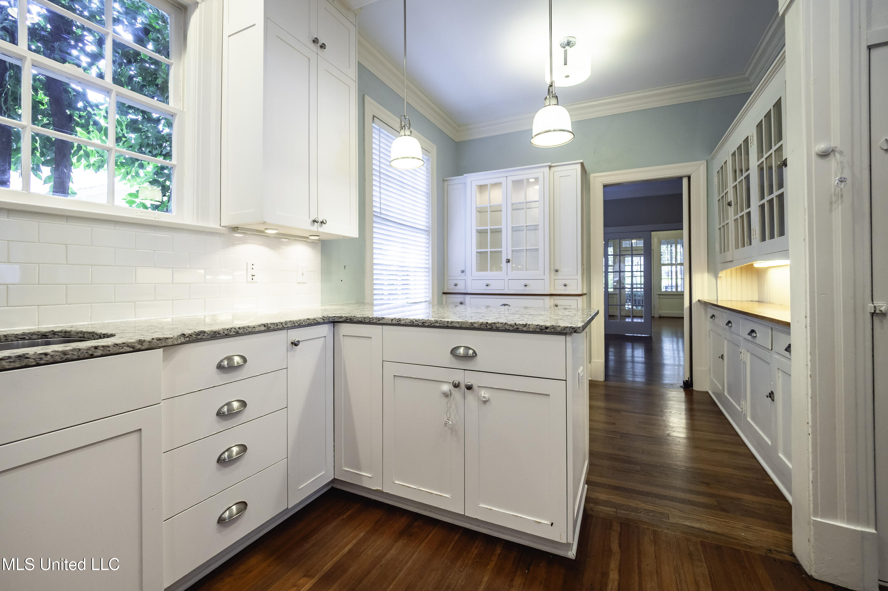 829 Belhaven Street Jackson, MS 39202 - Photo 14 of 55 P7160023