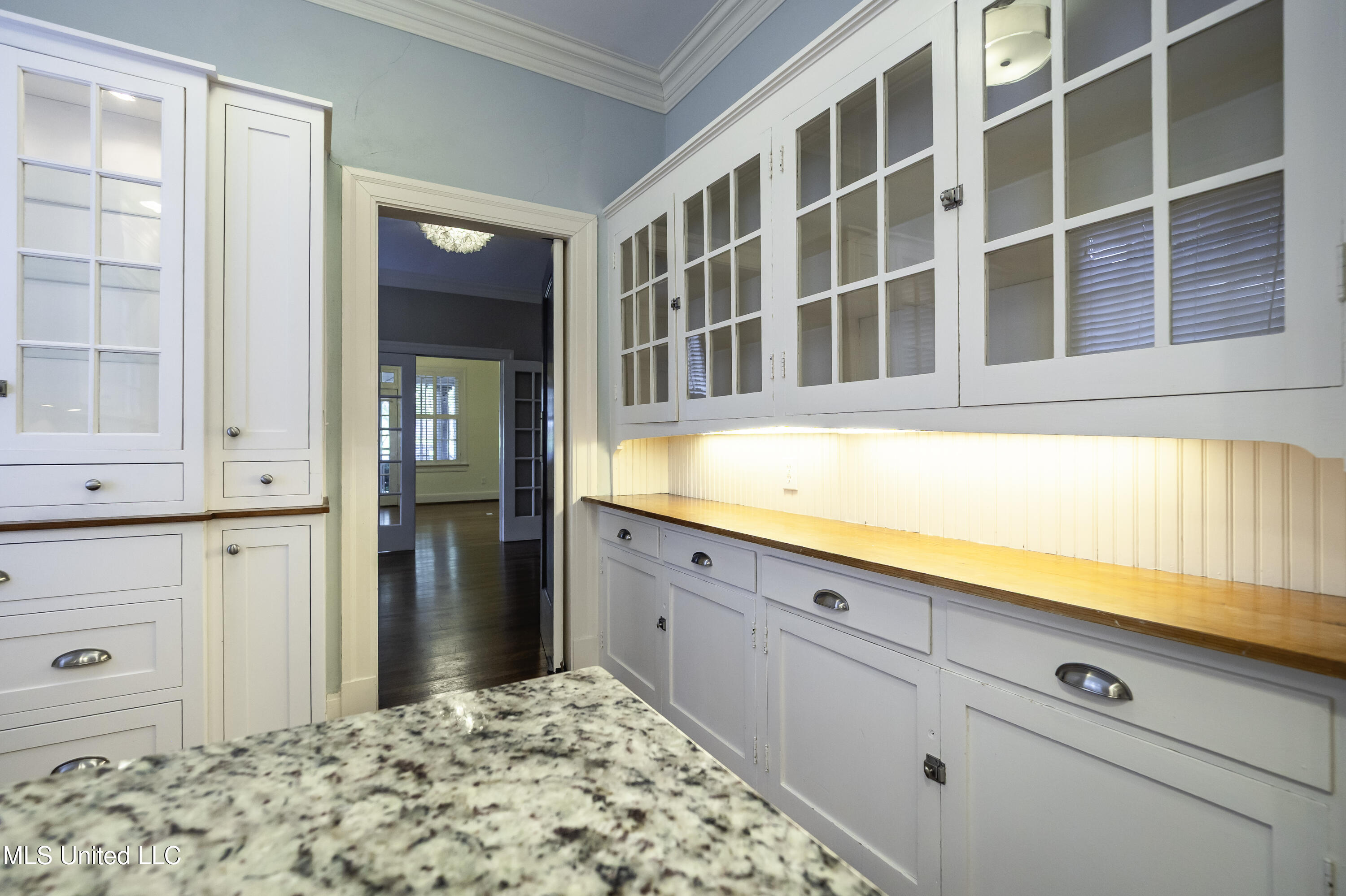 829 Belhaven Street Jackson, MS 39202 - Photo 15 of 55 P7160024