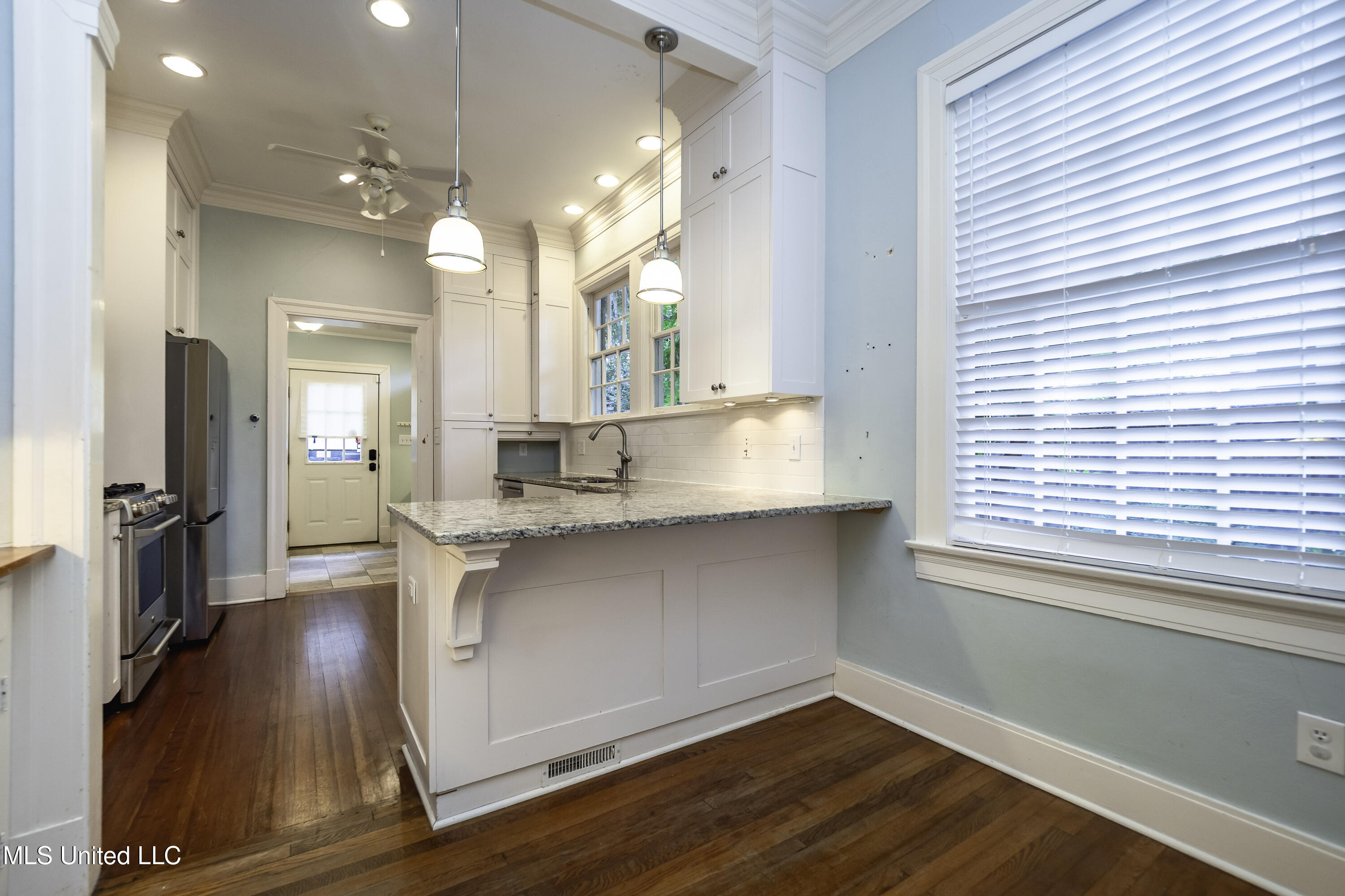 829 Belhaven Street Jackson, MS 39202 - Photo 17 of 55 P7160026