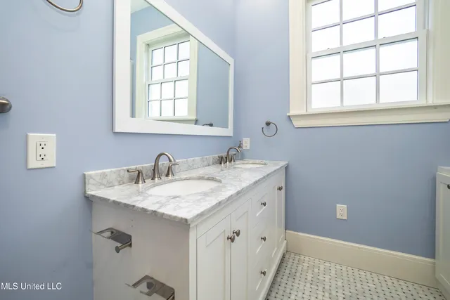 $459,000 | 829 Belhaven Street, Jackson, MS 39202