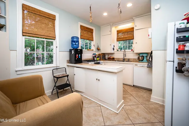 $459,000 | 829 Belhaven Street, Jackson, MS 39202