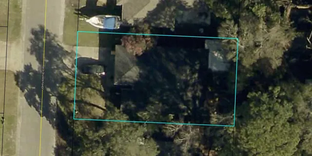 $330,000 | 1000 John Wayne Circle, Fort Walton Beach, FL 32547