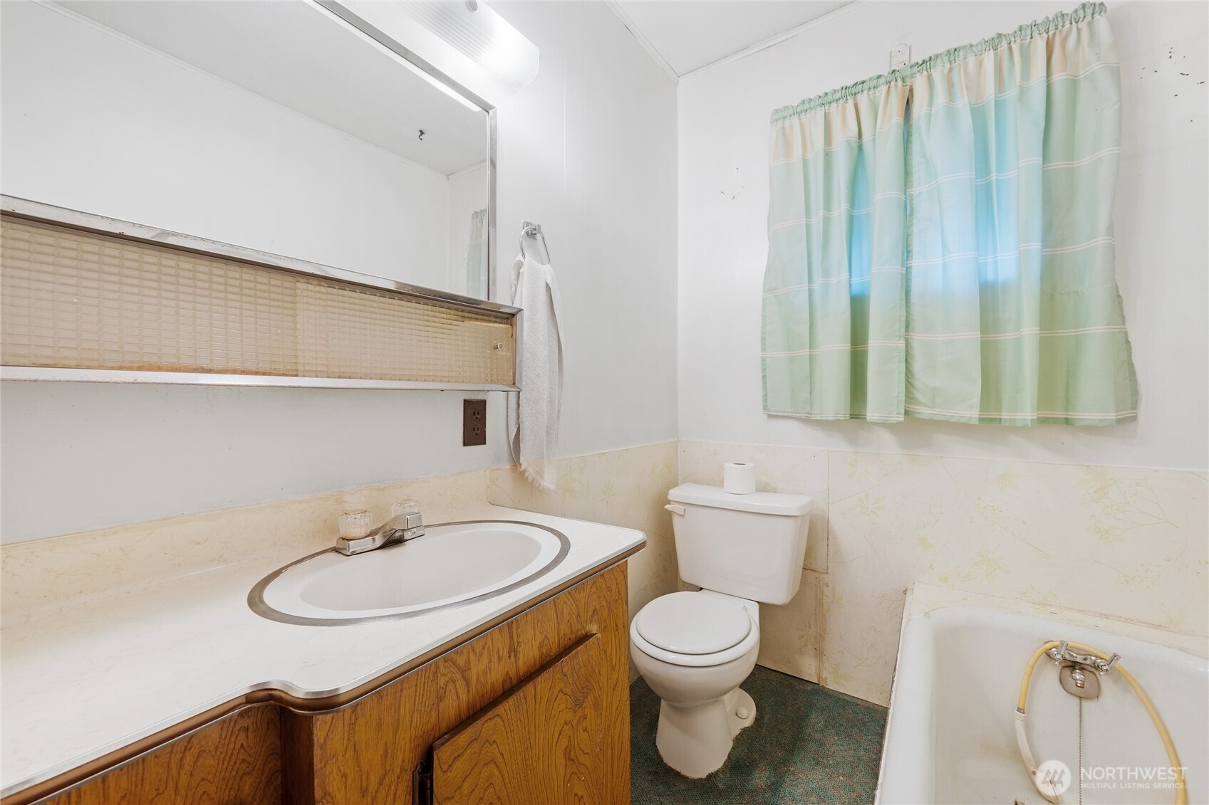 17019 106th Avenue Southeast Renton, WA 98055 - Photo 16 of 21 Gallery Image 16