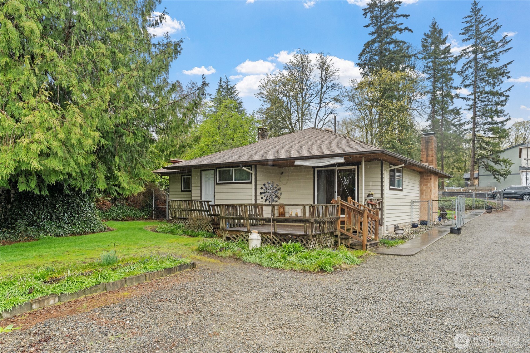 17019 106th Avenue Southeast Renton, WA 98055 - Photo 3 of 21 Gallery Image 3