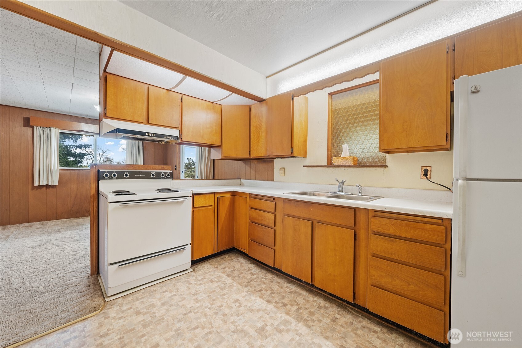 17019 106th Avenue Southeast Renton, WA 98055 - Photo 9 of 21 Gallery Image 9