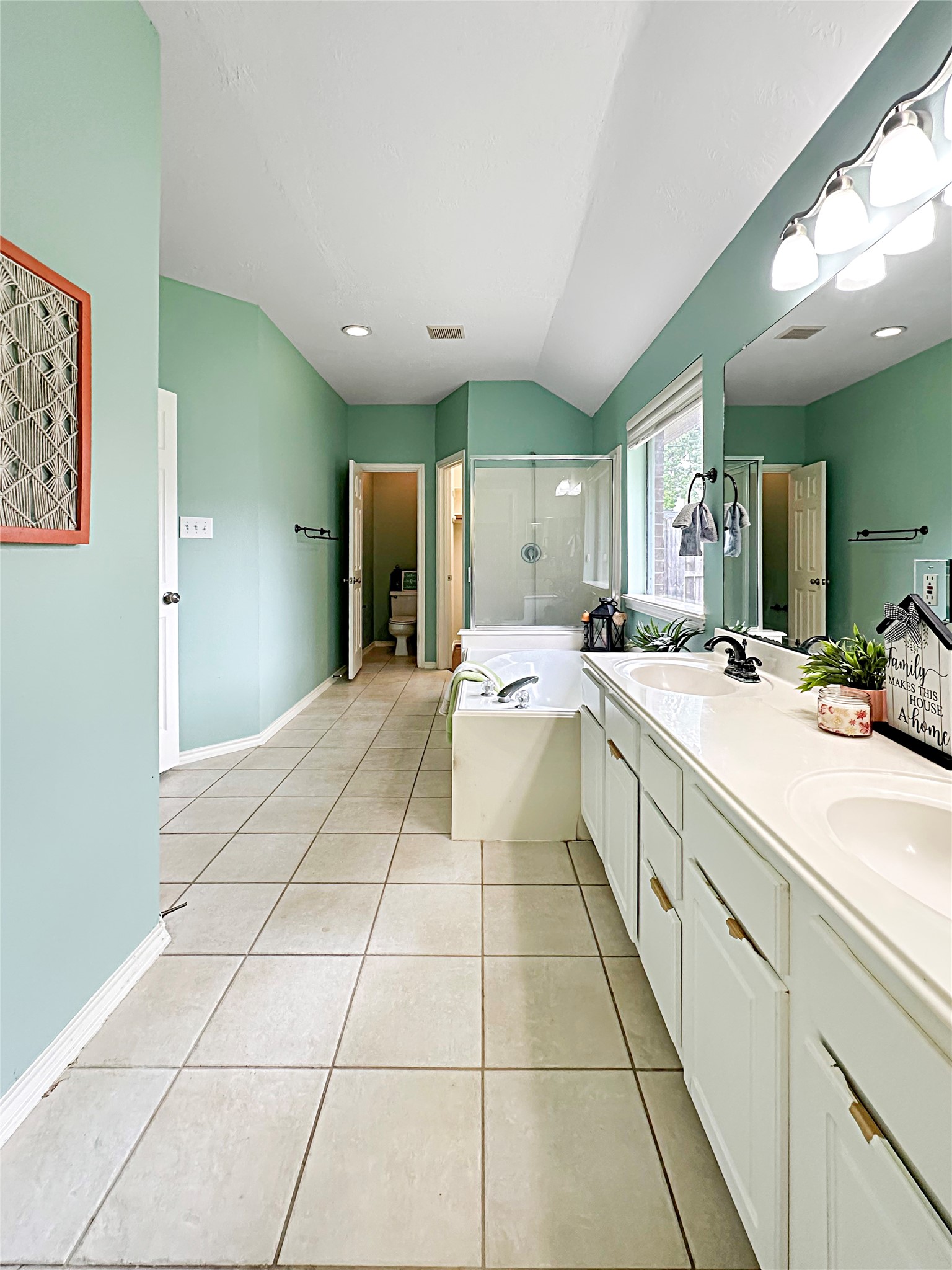 6506 Rustling Timbers Lane Spring, TX 77379 - Photo 23 of 40 Routine friendly!