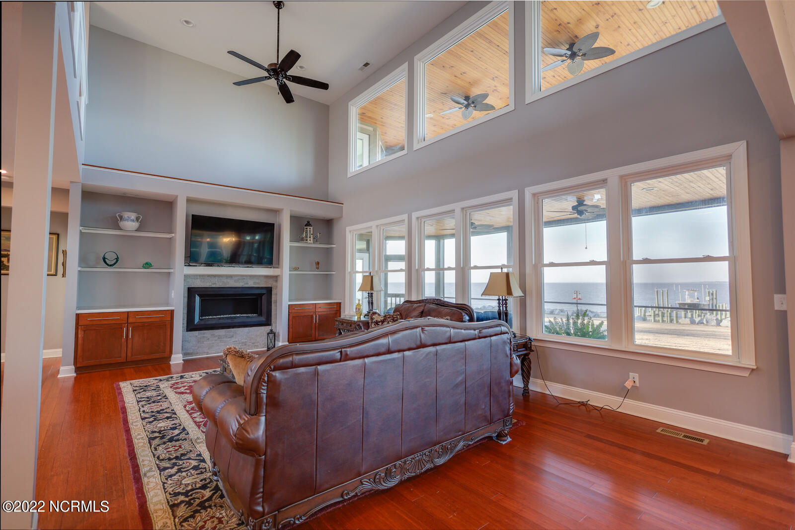 515 Summerby Road Roper, NC 27970 - Photo 11 of 69 9. Living Room 3