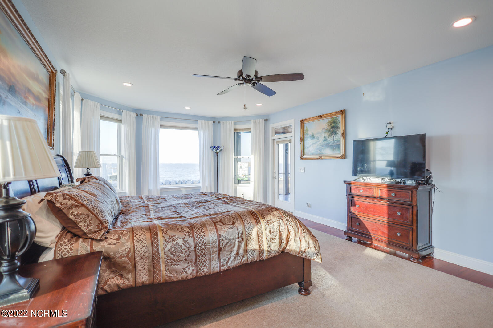 515 Summerby Road Roper, NC 27970 - Photo 27 of 69 28. Primary Main Floor Bedroom (1)