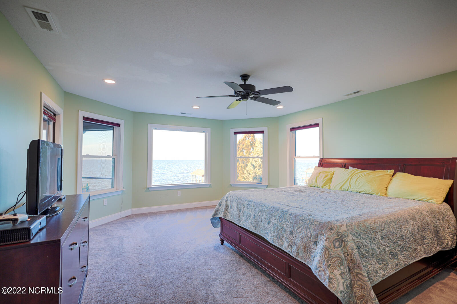 515 Summerby Road Roper, NC 27970 - Photo 40 of 69 39. Upstairs 2nd Bedroom (1)