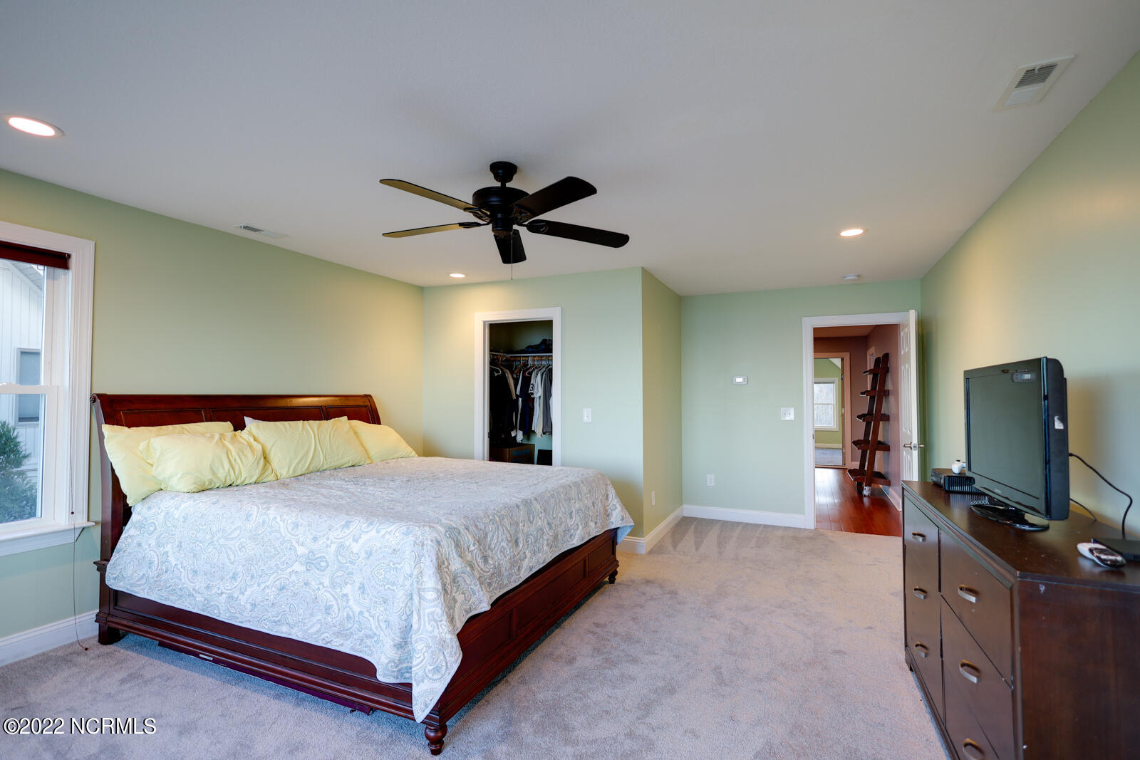 515 Summerby Road Roper, NC 27970 - Photo 41 of 69 40. Upstairs 2nd Bedroom (2)