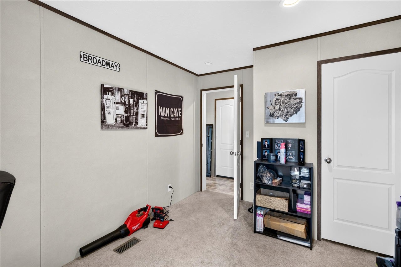 477 Raleigh Wilson Road Bowling Green, KY 42101 - Photo 20 of 33 Gallery Image 20